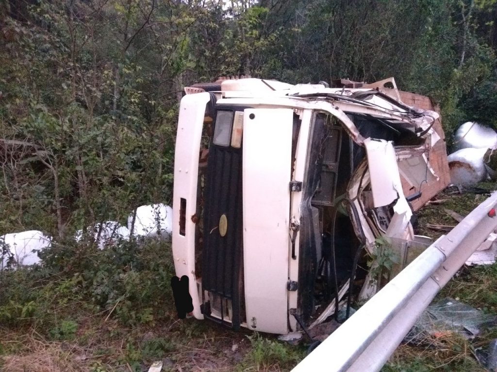 Grave Acidente Na SC 283 Em Linha Chapada Arvoredo BelosF7